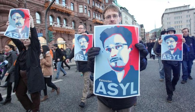 Snowden: More Secrets over “Israel” and Middle East 